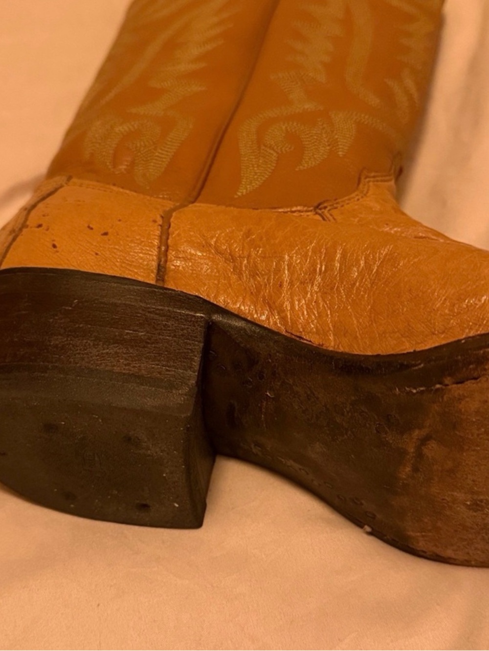 Justin Boots - Picture 2 of 5